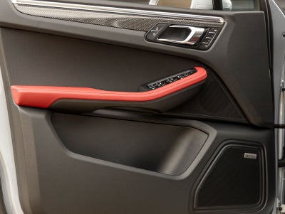 2026 Porsche Macan Macan GTS
