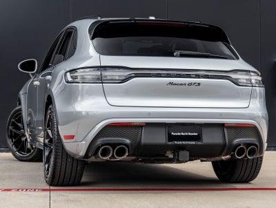 2026 Porsche Macan Macan GTS