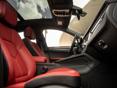 2026 Porsche Macan Macan GTS