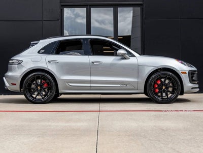 2026 Porsche Macan Macan GTS