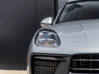2026 Porsche Macan Macan GTS