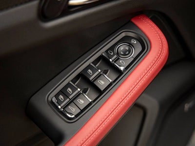 2026 Porsche Macan Macan GTS