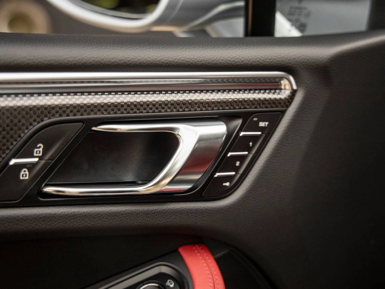 2026 Porsche Macan Macan GTS