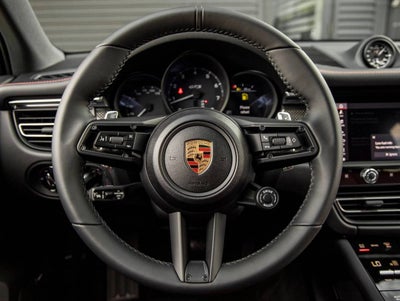 2026 Porsche Macan Macan GTS