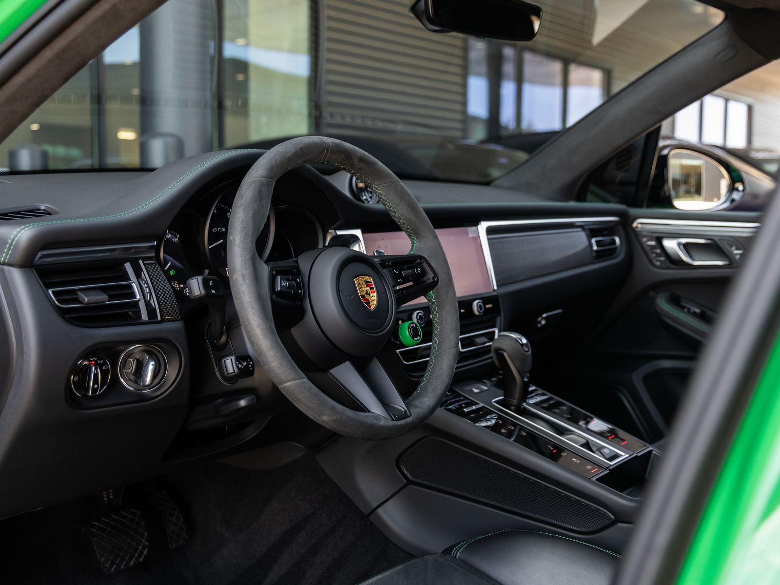 2023 Porsche Macan GTS