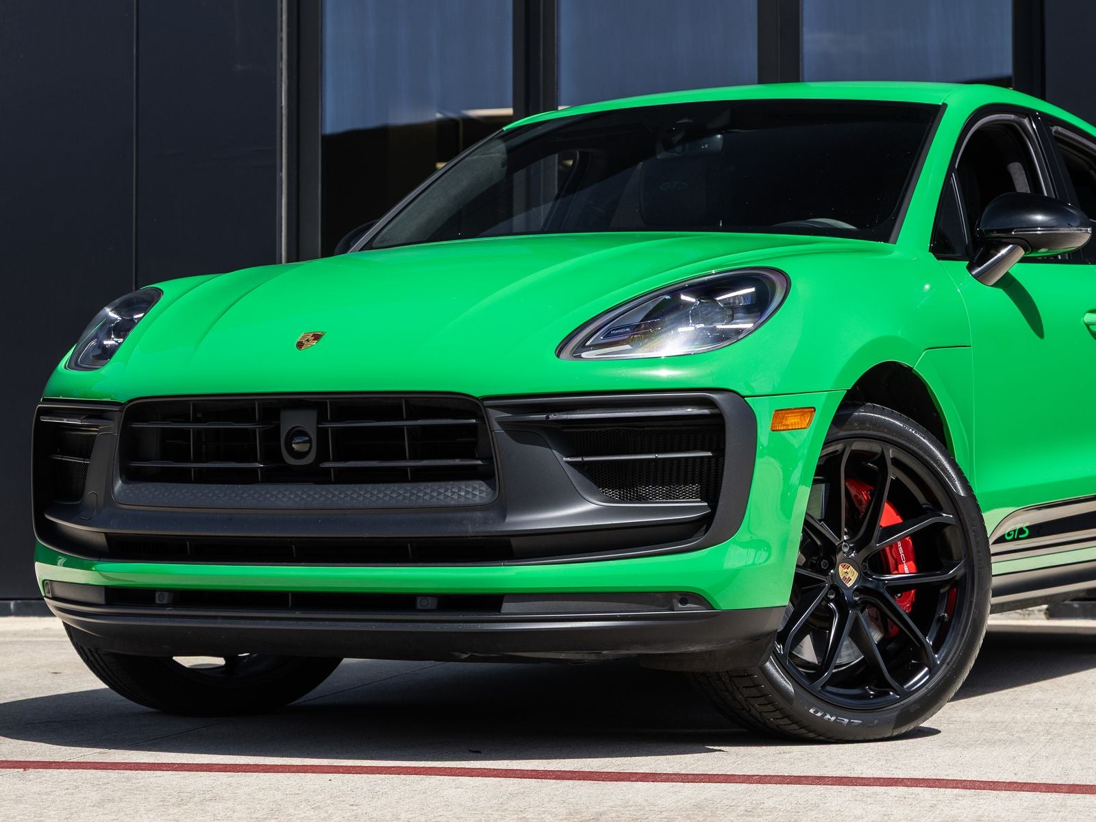 2023 Porsche Macan GTS