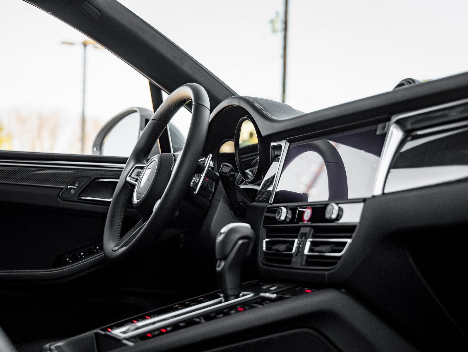 2026 Porsche Macan Macan GTS