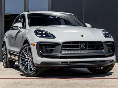 2026 Porsche Macan Macan GTS