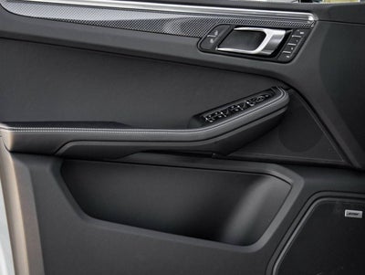 2026 Porsche Macan Macan GTS