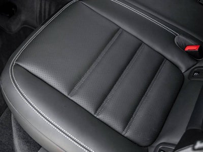 2026 Porsche Macan Macan GTS