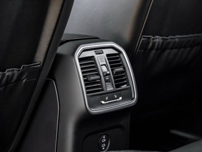 2026 Porsche Macan Macan GTS