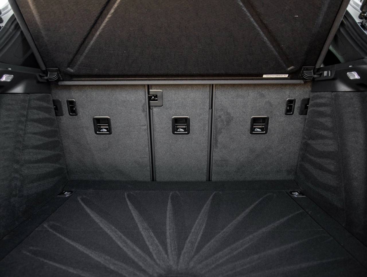 2026 Porsche Macan Macan GTS