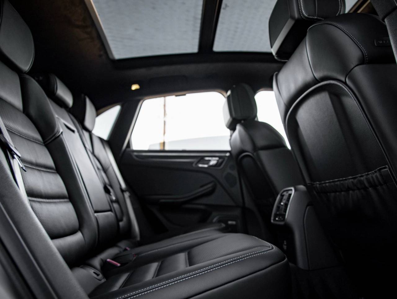 2026 Porsche Macan Macan GTS