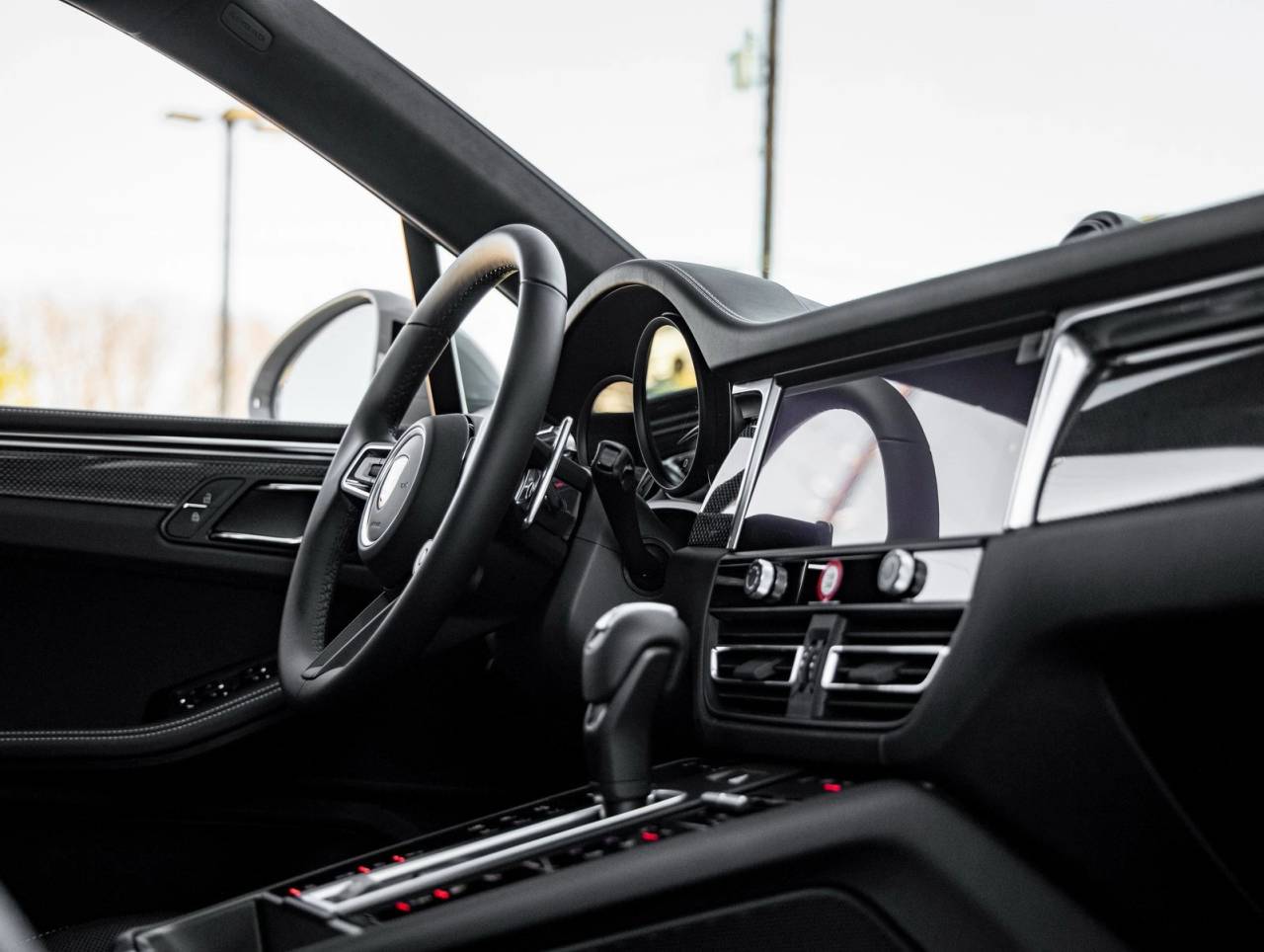 2026 Porsche Macan Macan GTS