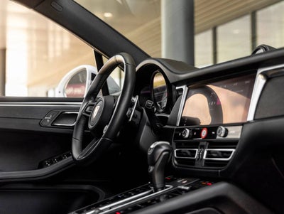 2024 Porsche Macan Macan GTS (MY24)