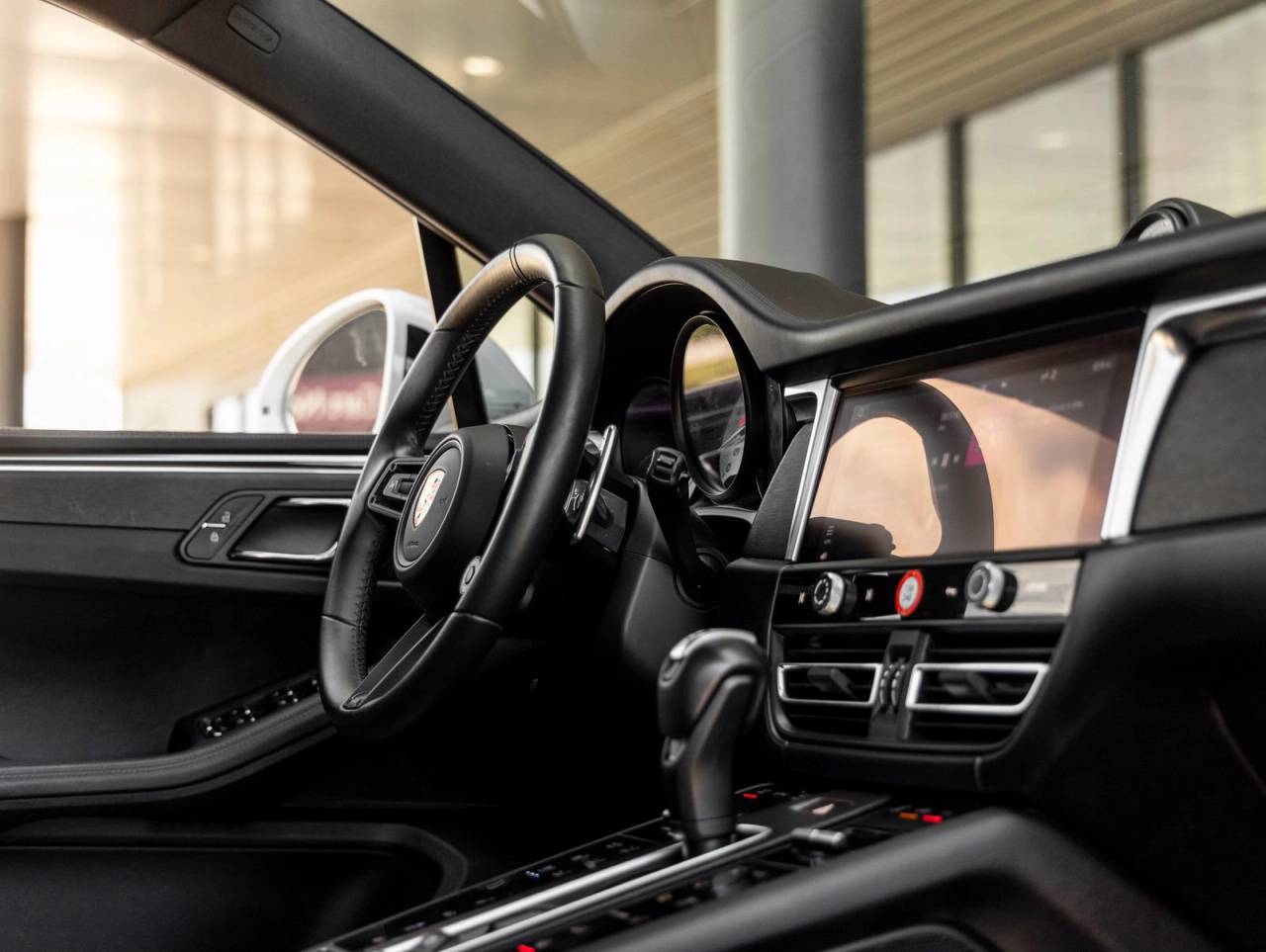 2024 Porsche Macan Macan GTS (MY24)