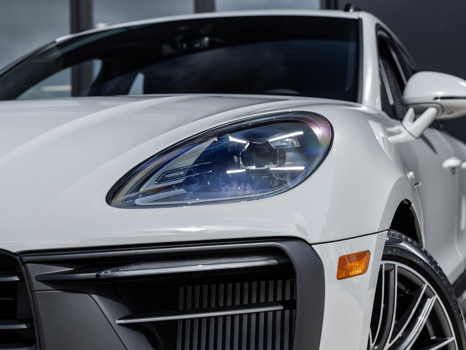 2026 Porsche Macan Macan GTS