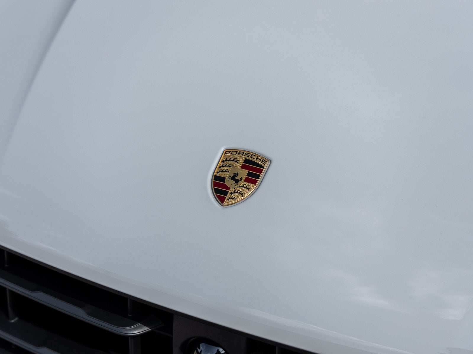 2026 Porsche Macan Macan GTS