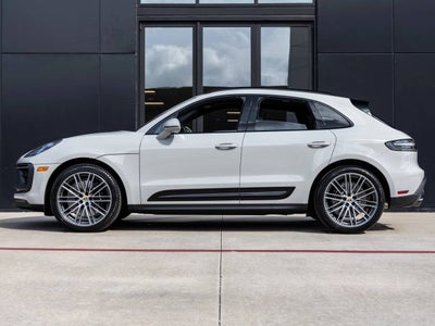 2026 Porsche Macan Macan GTS