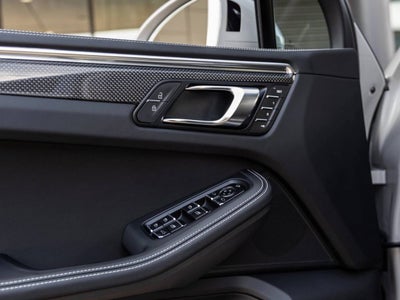 2026 Porsche Macan Macan GTS