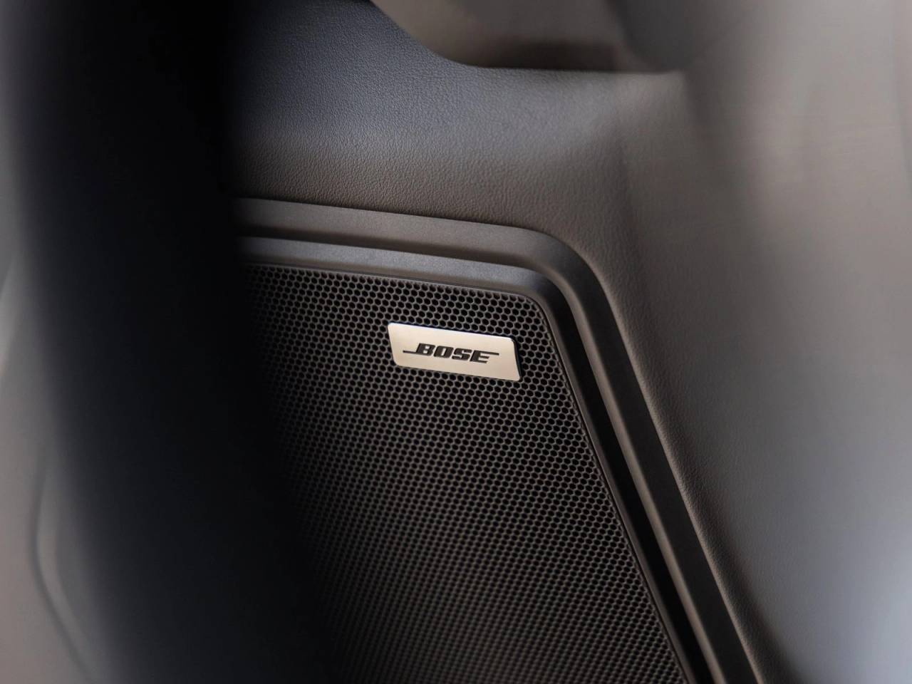 2026 Porsche Macan Macan GTS