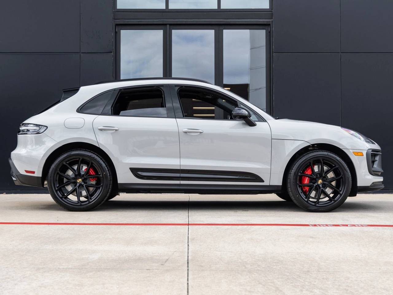 2026 Porsche Macan GTS