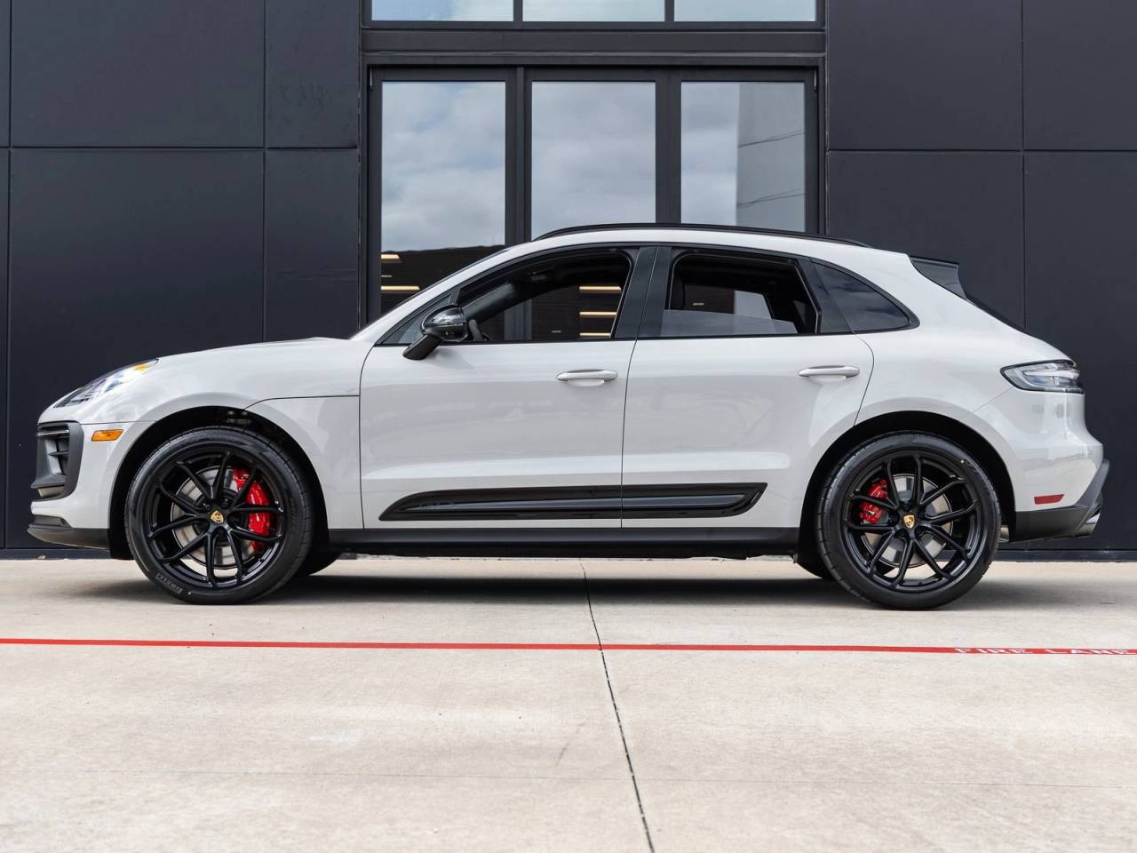 2026 Porsche Macan GTS