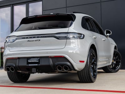 2026 Porsche Macan Macan GTS