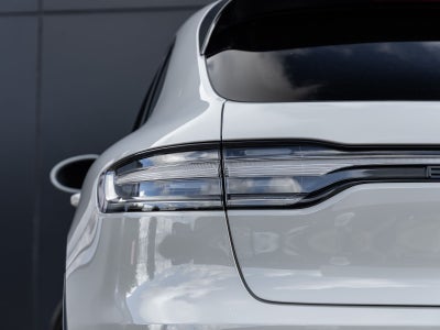 2026 Porsche Macan Macan GTS