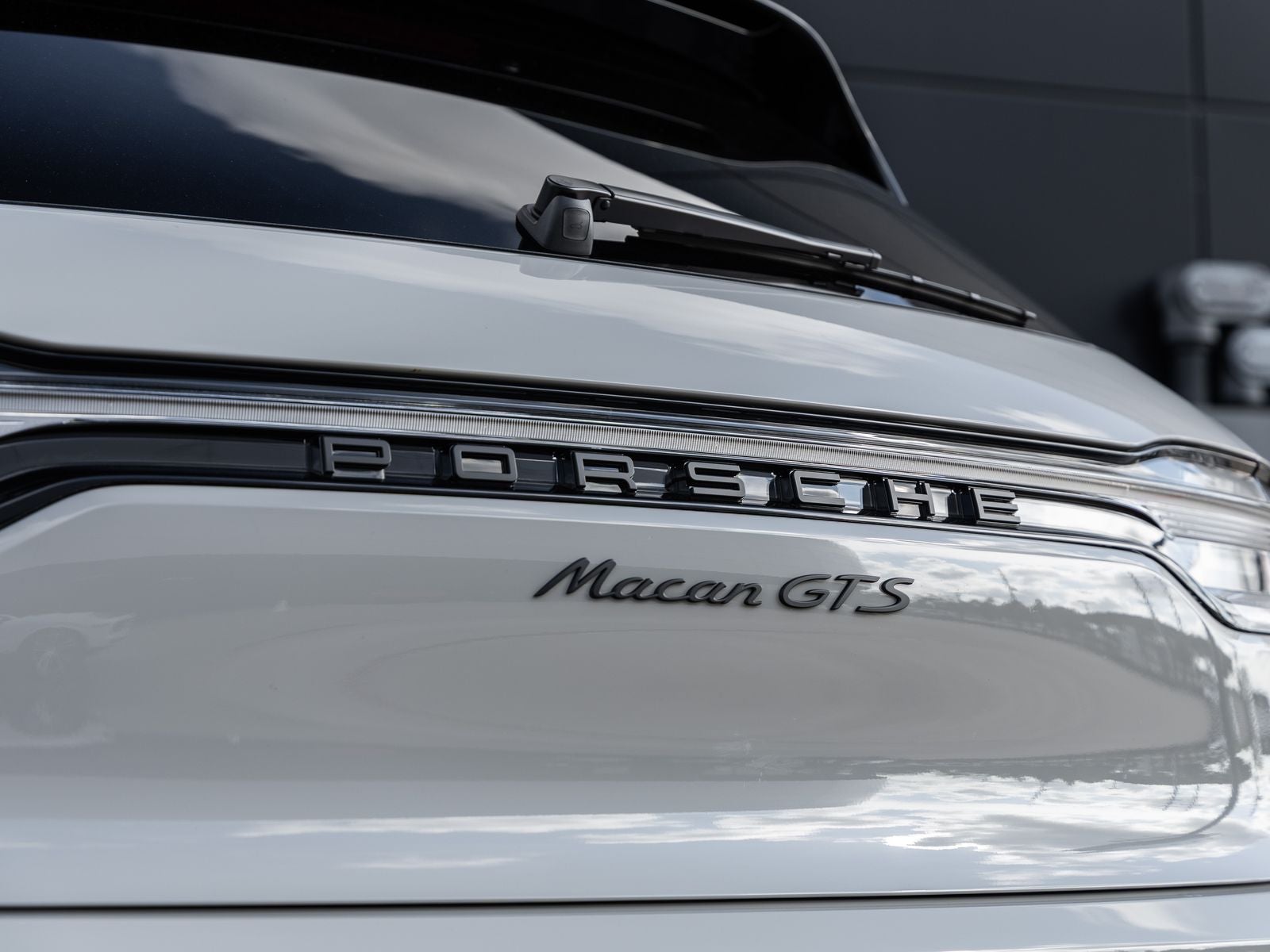 2026 Porsche Macan Macan GTS