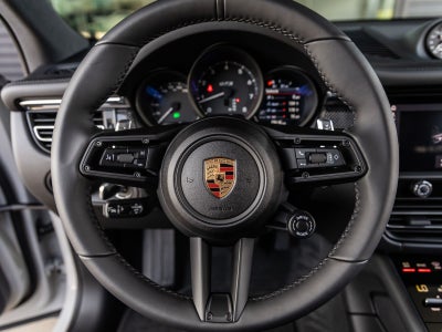 2026 Porsche Macan Macan GTS