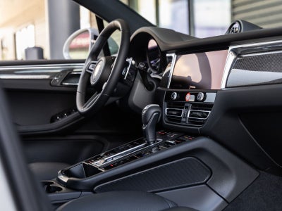 2026 Porsche Macan Macan GTS