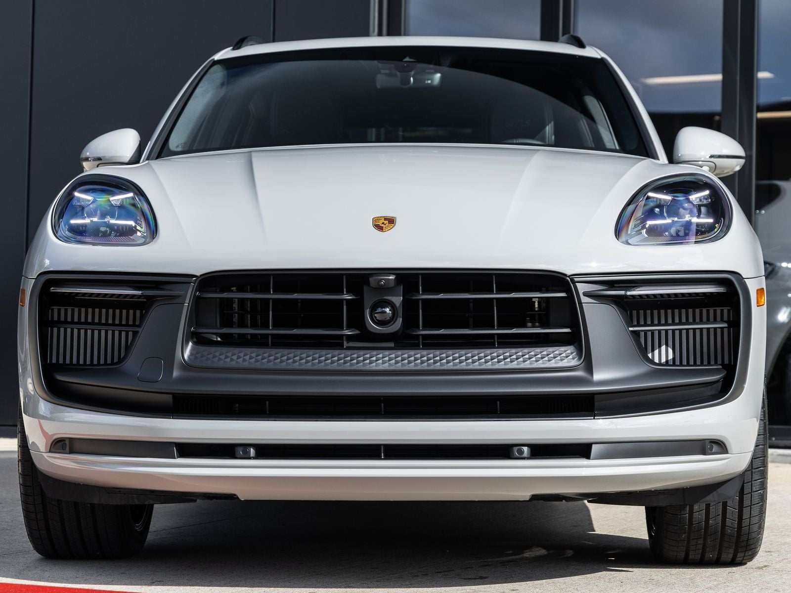 2026 Porsche Macan Macan GTS