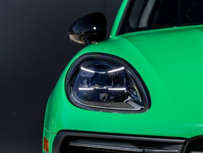 2026 Porsche Macan Macan GTS