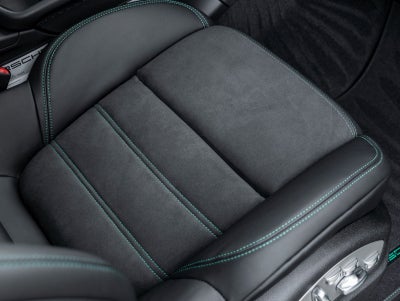 2026 Porsche Macan Macan GTS