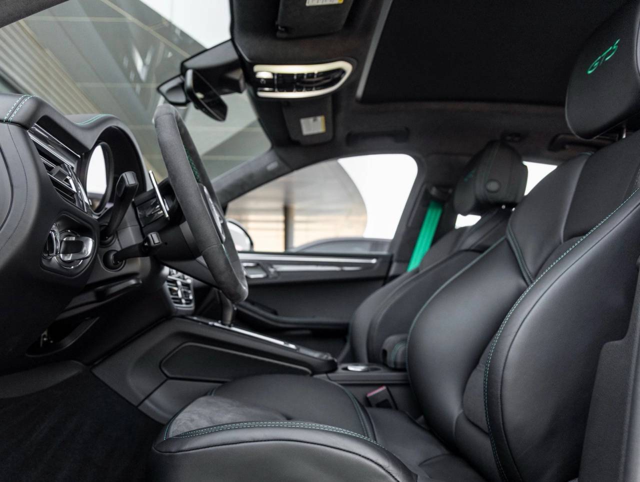 2026 Porsche Macan Macan GTS