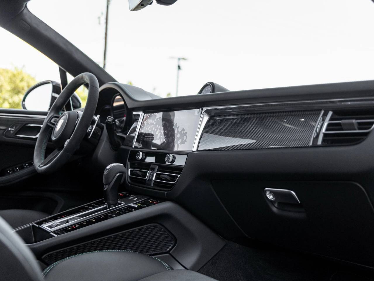 2026 Porsche Macan Macan GTS