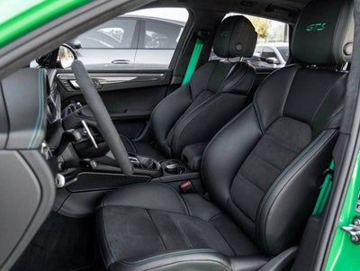2026 Porsche Macan Macan GTS
