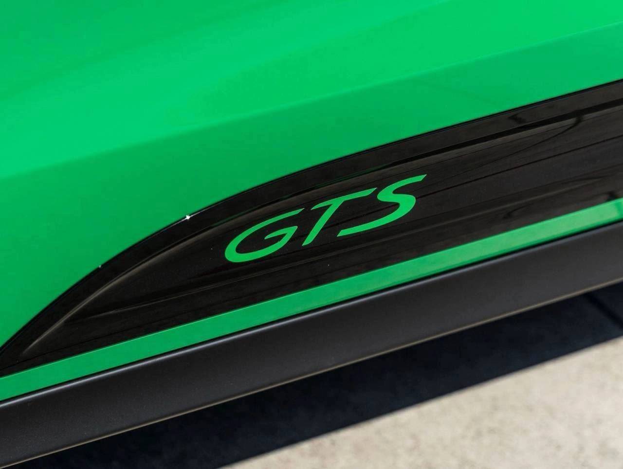 2026 Porsche Macan Macan GTS