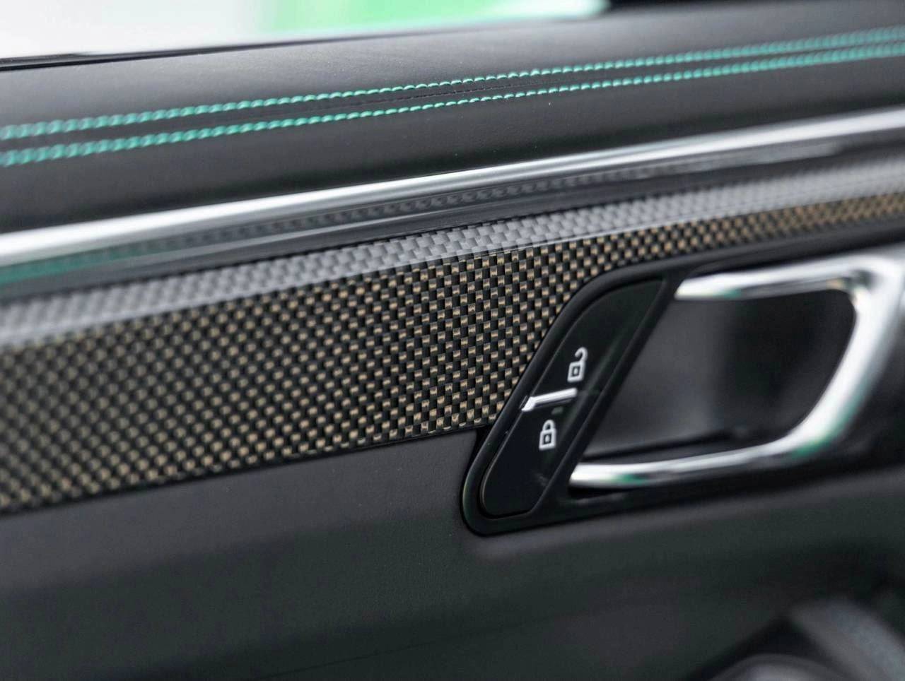 2026 Porsche Macan Macan GTS