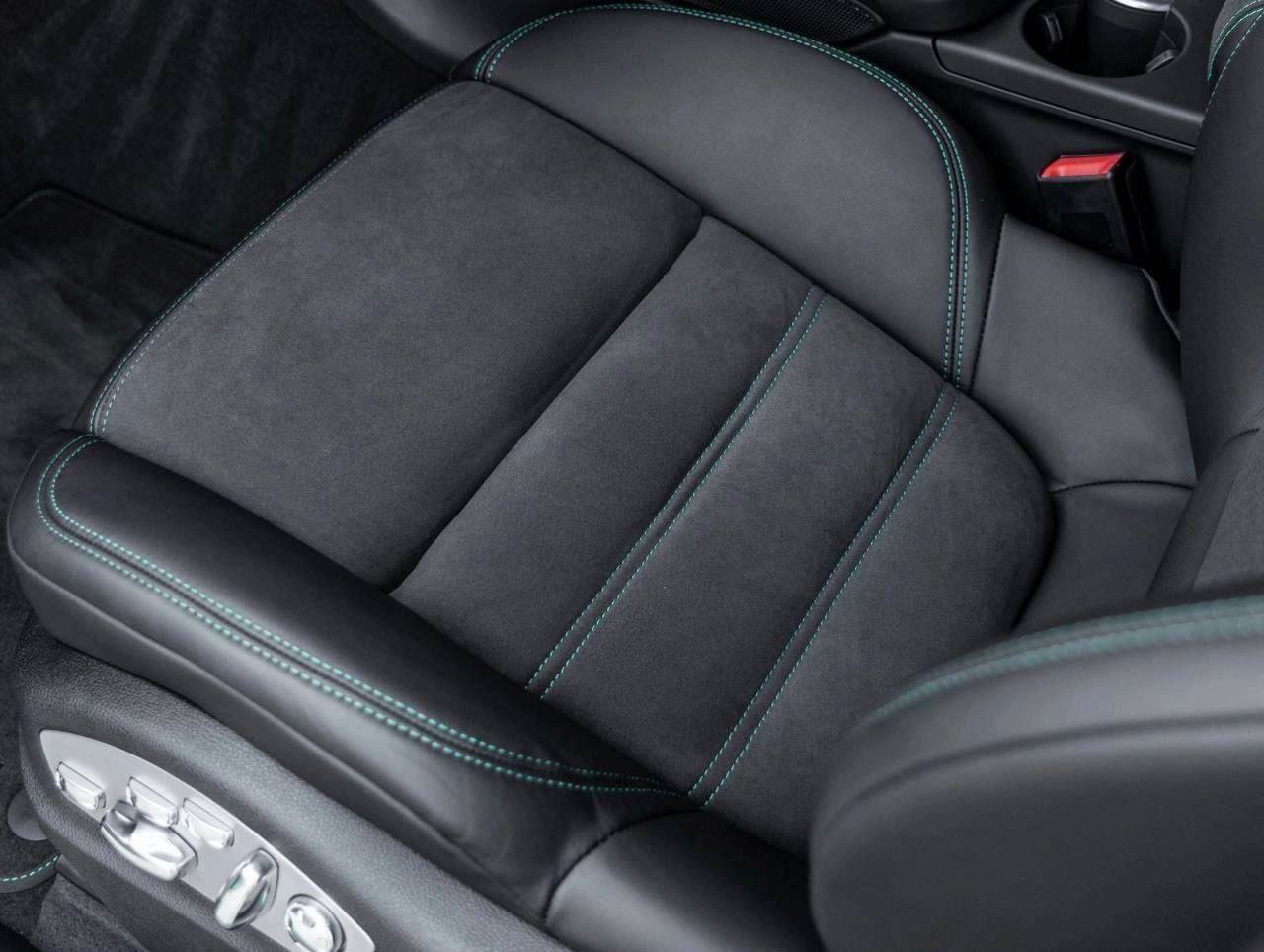 2026 Porsche Macan Macan GTS