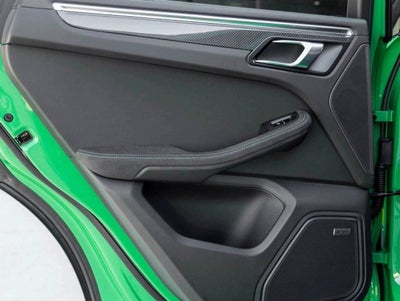 2026 Porsche Macan Macan GTS