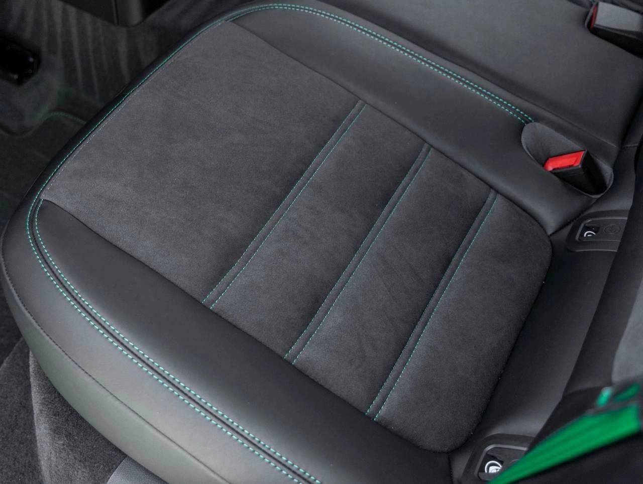 2026 Porsche Macan Macan GTS