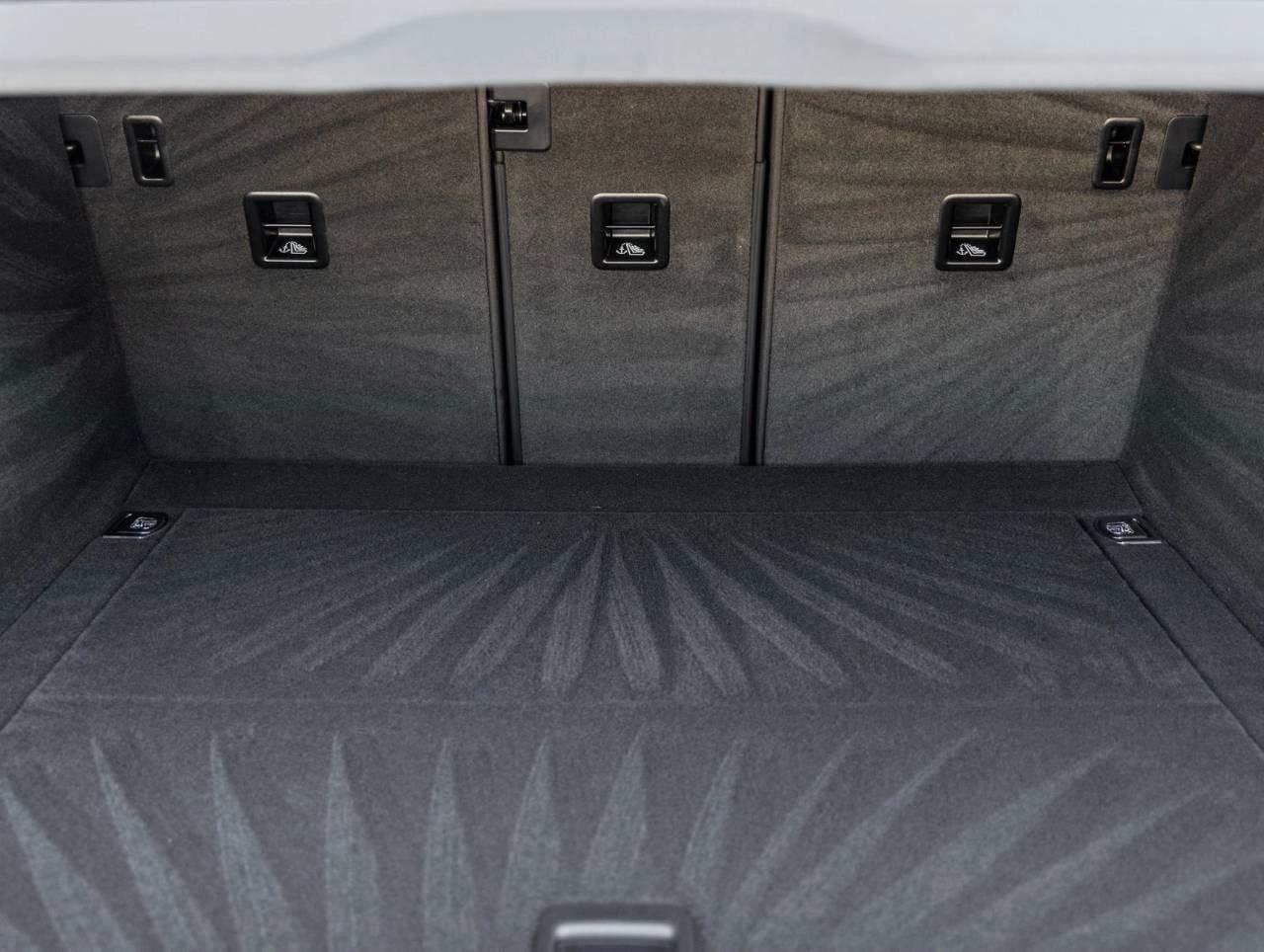 2026 Porsche Macan Macan GTS