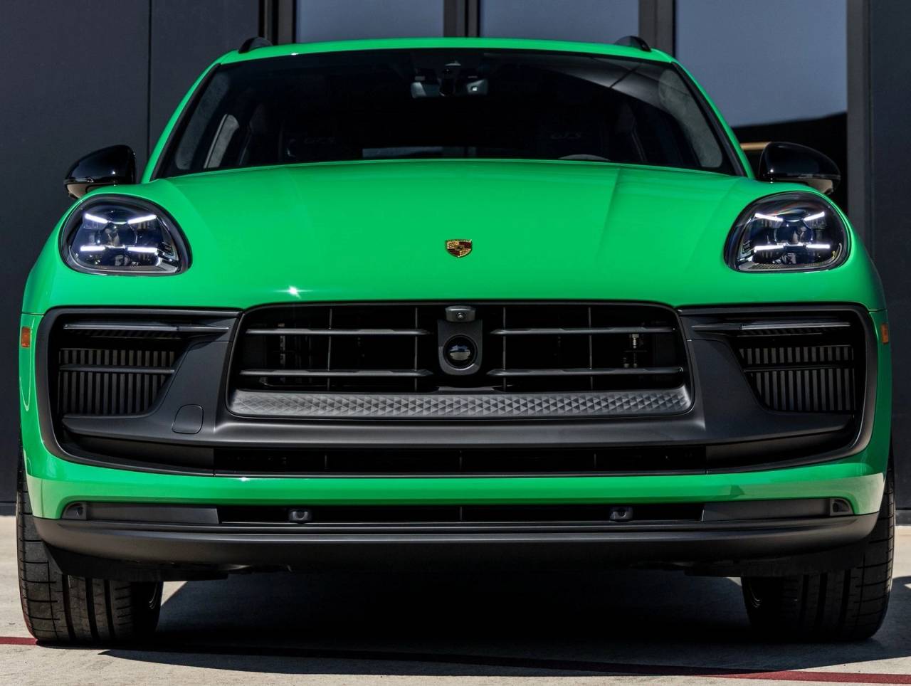 2026 Porsche Macan Macan GTS