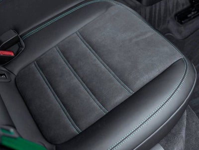 2026 Porsche Macan Macan GTS