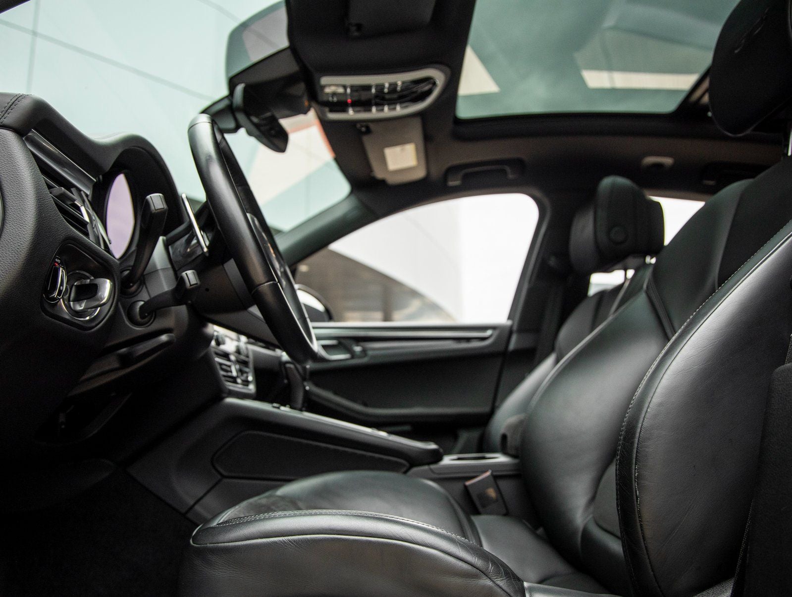 2023 Porsche Macan GTS