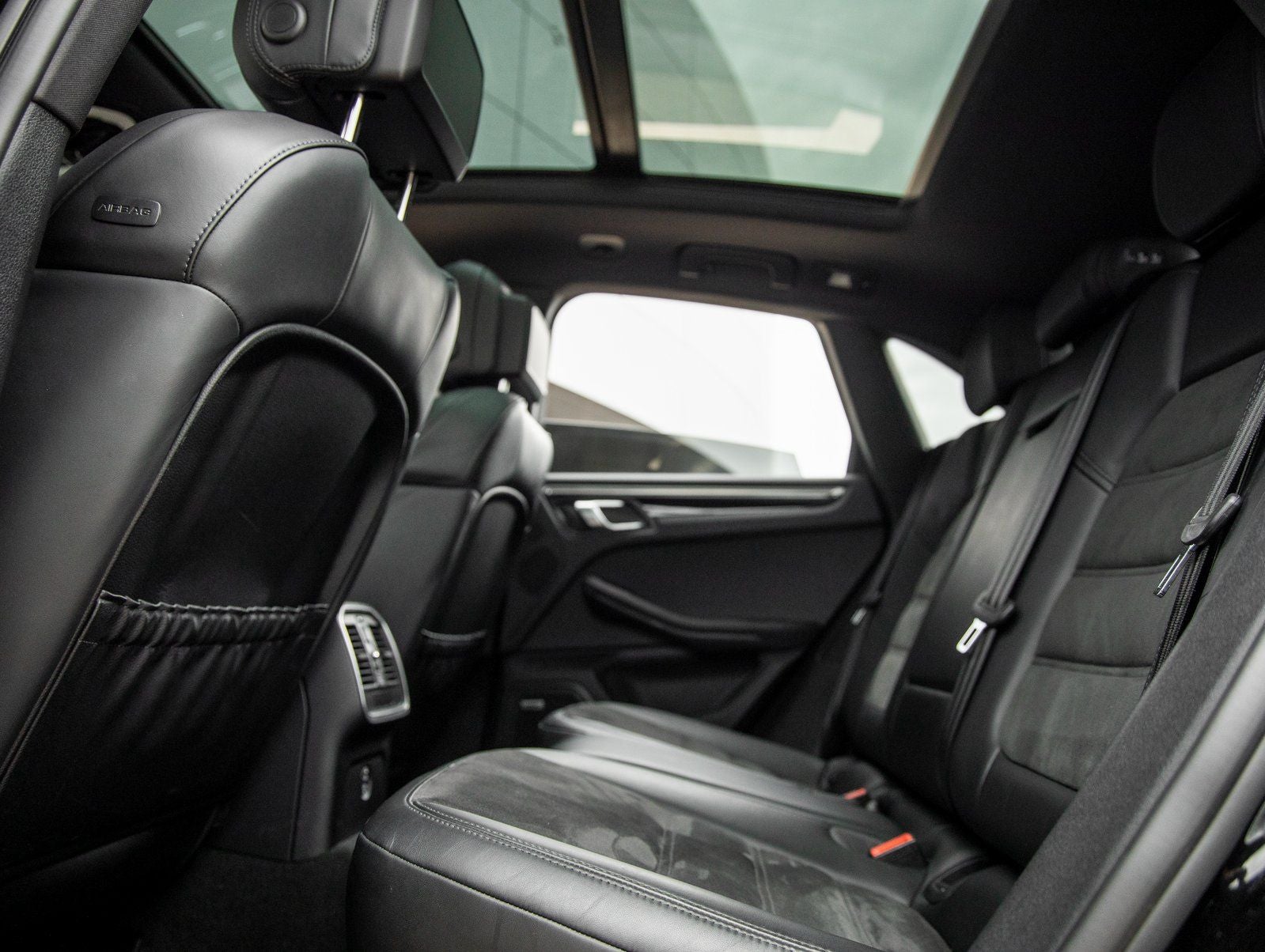 2023 Porsche Macan GTS