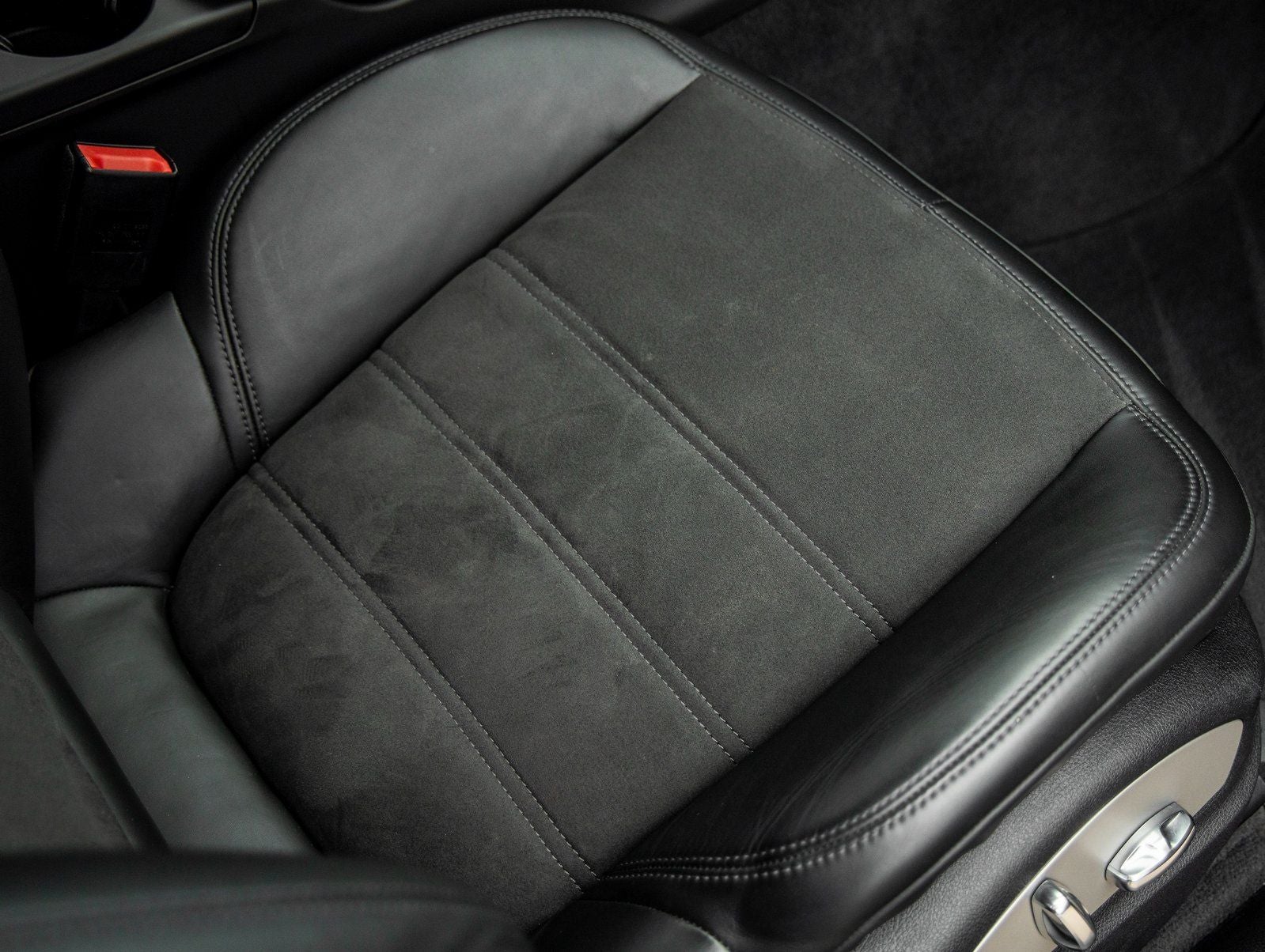 2023 Porsche Macan GTS