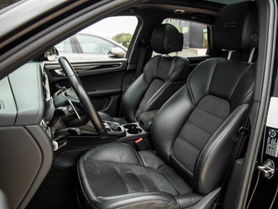 2023 Porsche Macan GTS